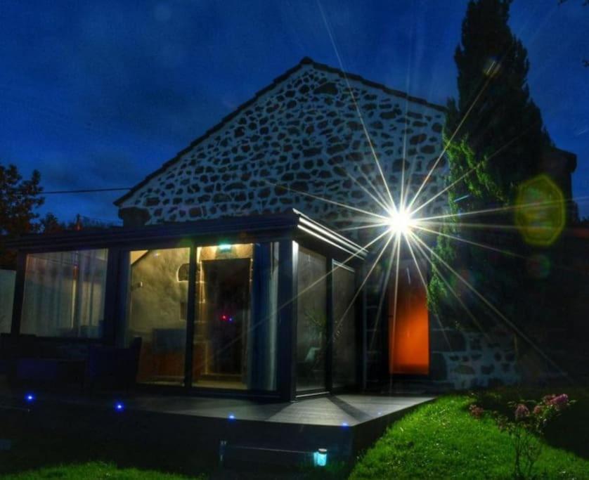 Les Gites De Recoleine Nébouzat Buitenkant foto